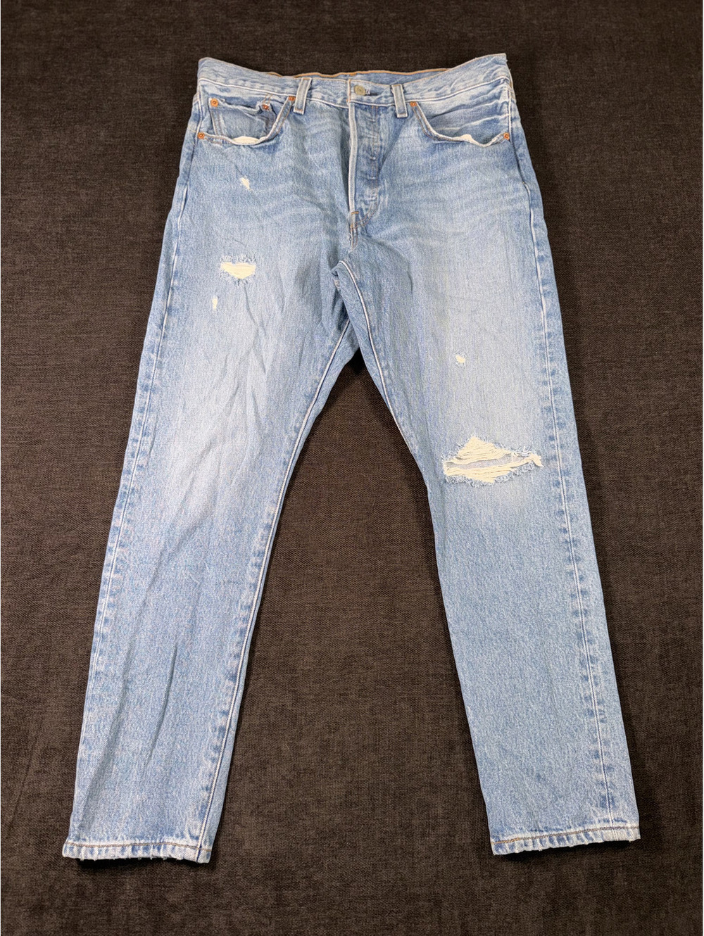 Levi's Premium Distressed Light Wash Denim Jeans, Size 31x28